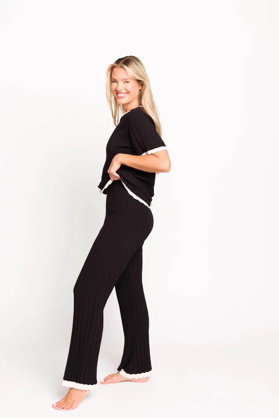 Best Worth Collective Adele Ribbed Knit Top and Pants Set in Black