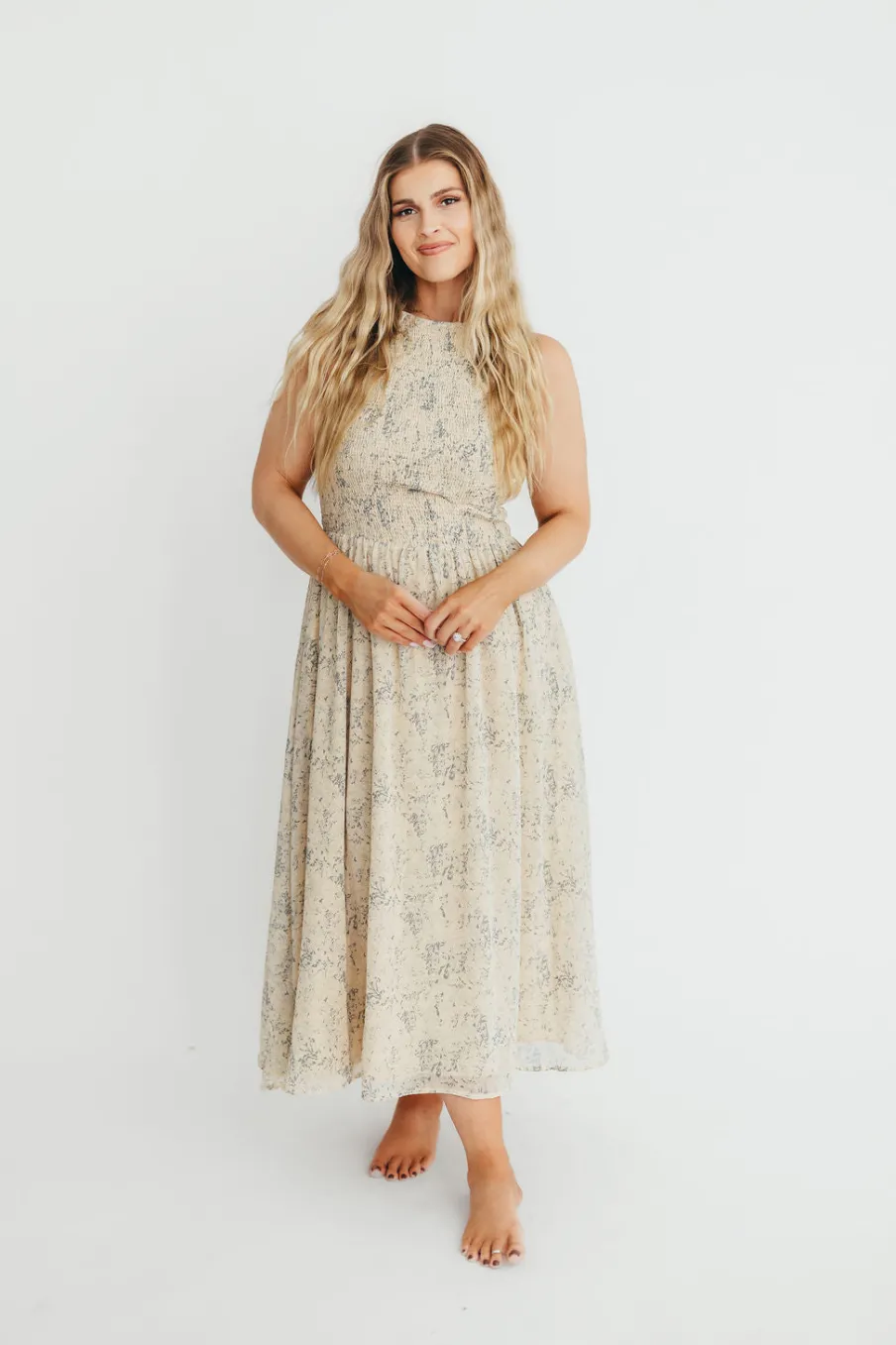 Best Worth Collective Alaina Floral Print Smocked Midi Dress in Blue Multi
