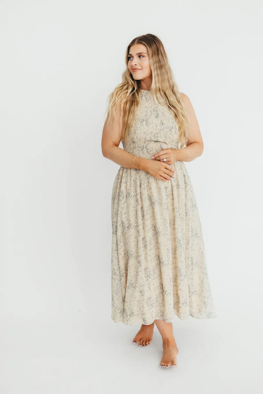 Best Worth Collective Alaina Floral Print Smocked Midi Dress in Blue Multi