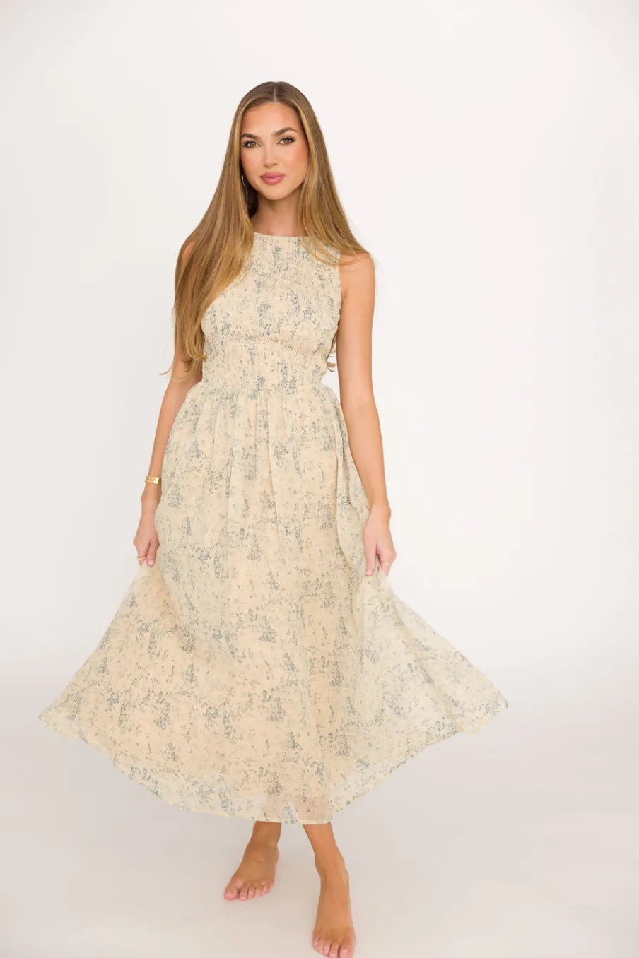 Best Worth Collective Alaina Floral Print Smocked Midi Dress in Blue Multi