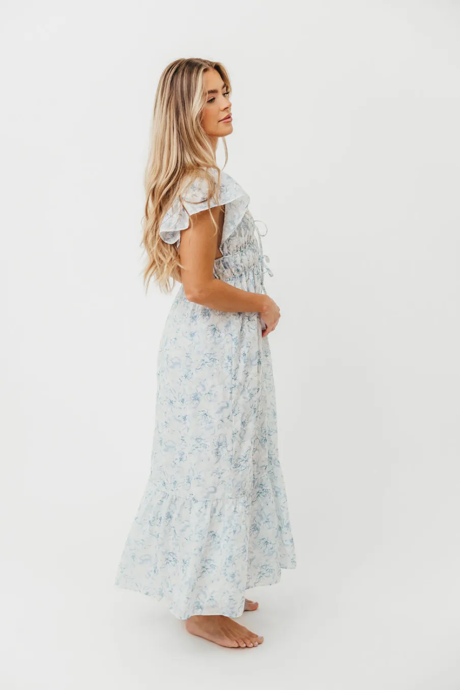 Hot Worth Collective Alix Maxi Dress in White Blue Floral