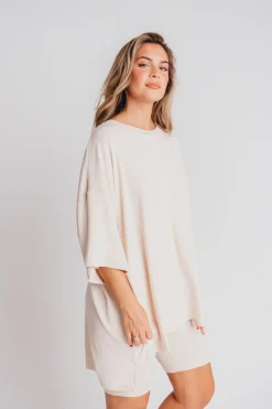 Online Worth Collective All Weekend Long Set - Short Sleeves - in Oatmeal