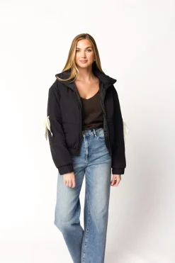 Discount Worth Collective Andy Bow Cropped Puffer Jacket in Black