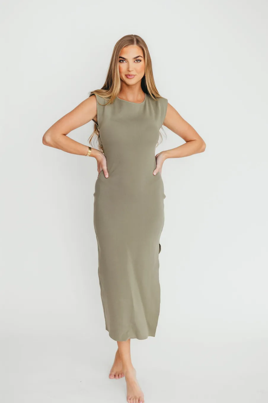 Outlet Worth Collective Arabella Open Back Bodycon Midi Dress in Light Olive