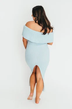 Discount Worth Collective Aston Bow Front Maxi Sweater Dress in Ice Metal – Bump Friendly & Incl