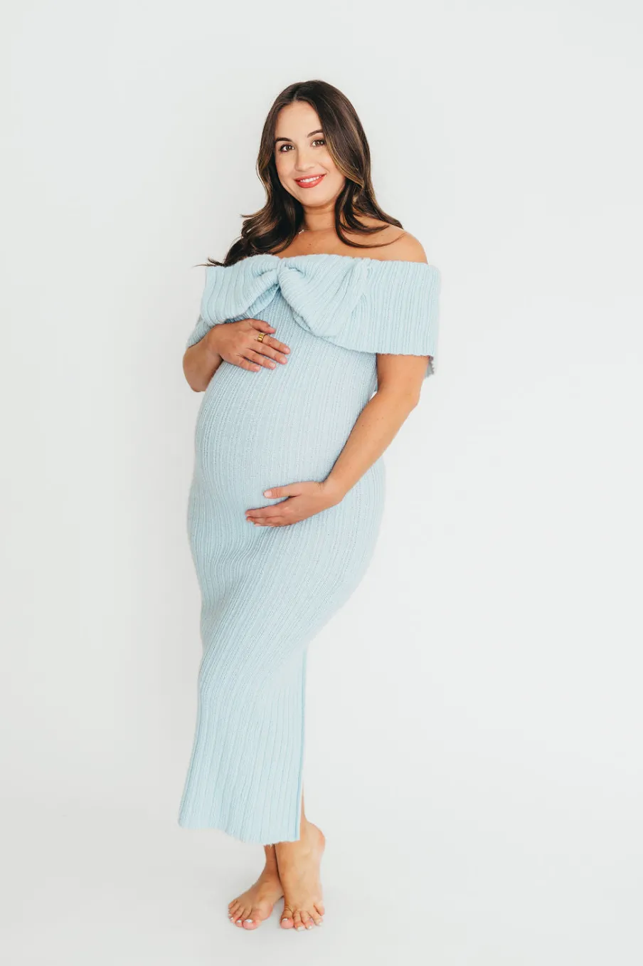 Discount Worth Collective Aston Bow Front Maxi Sweater Dress in Ice Metal – Bump Friendly & Incl