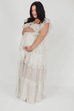 Outlet Worth Collective Astrid Ruffle Detail Maxi Dress in Lavender Floral *FULLY LINED* - Bum