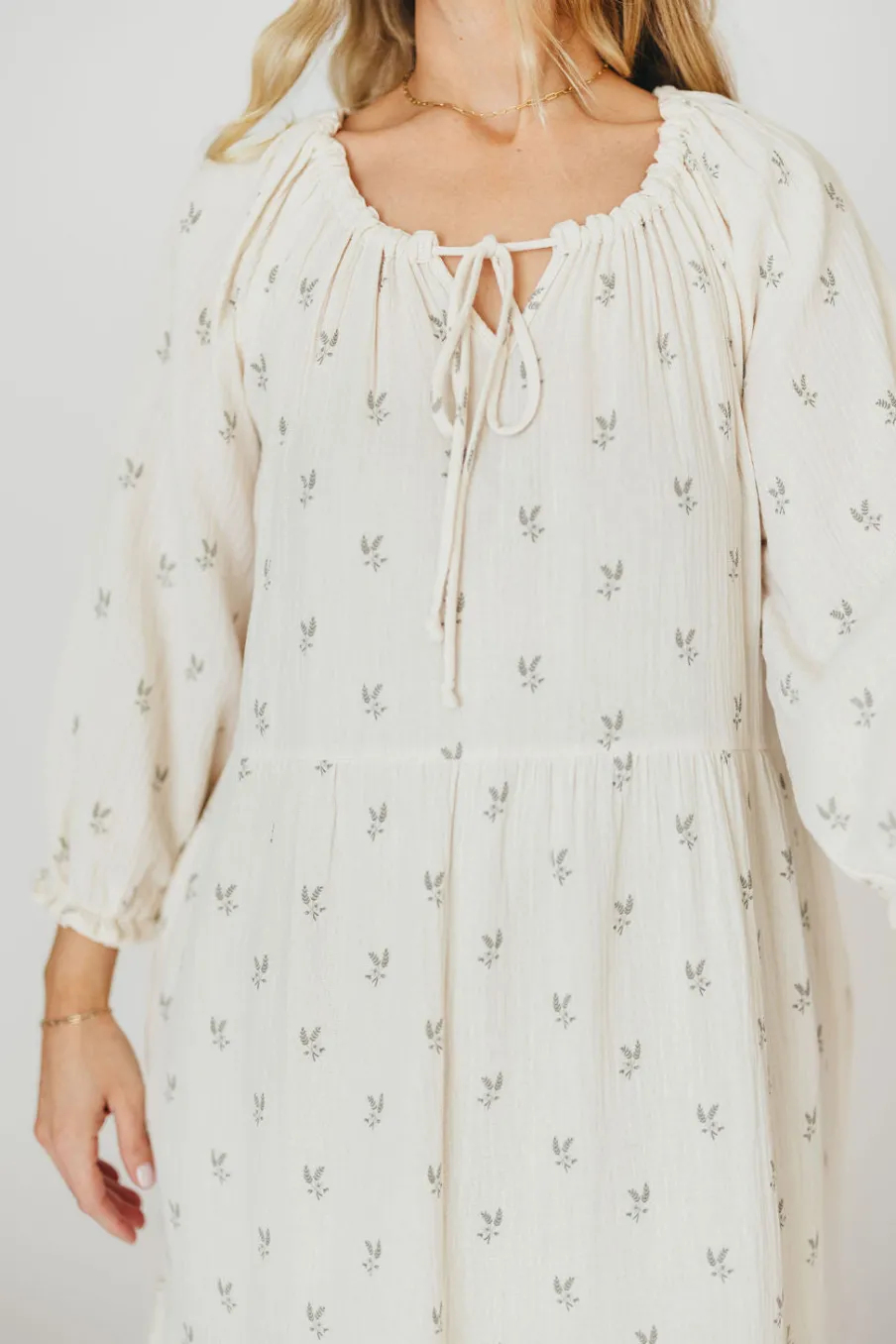 Clearance Worth Collective Avery Tiered Linen-Blend Midi Dress in Soy/Sage Foliage - Bump Friendl