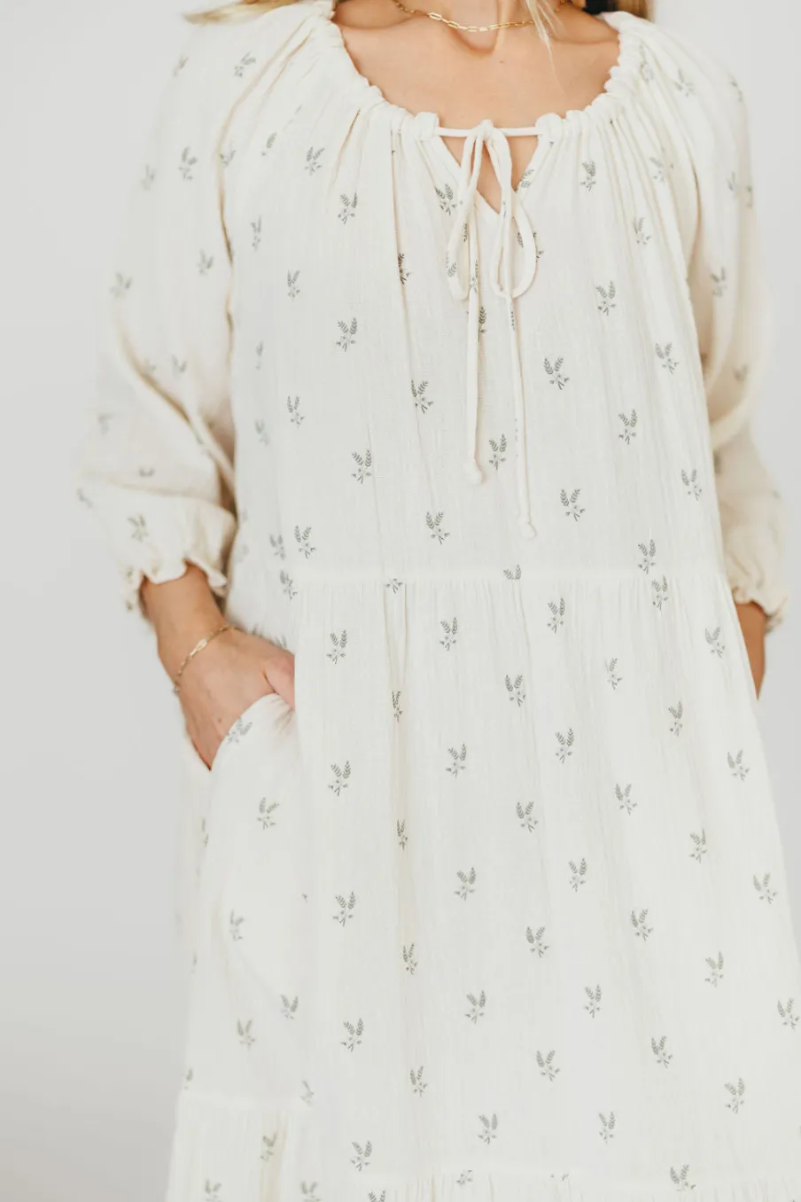 Clearance Worth Collective Avery Tiered Linen-Blend Midi Dress in Soy/Sage Foliage - Bump Friendl