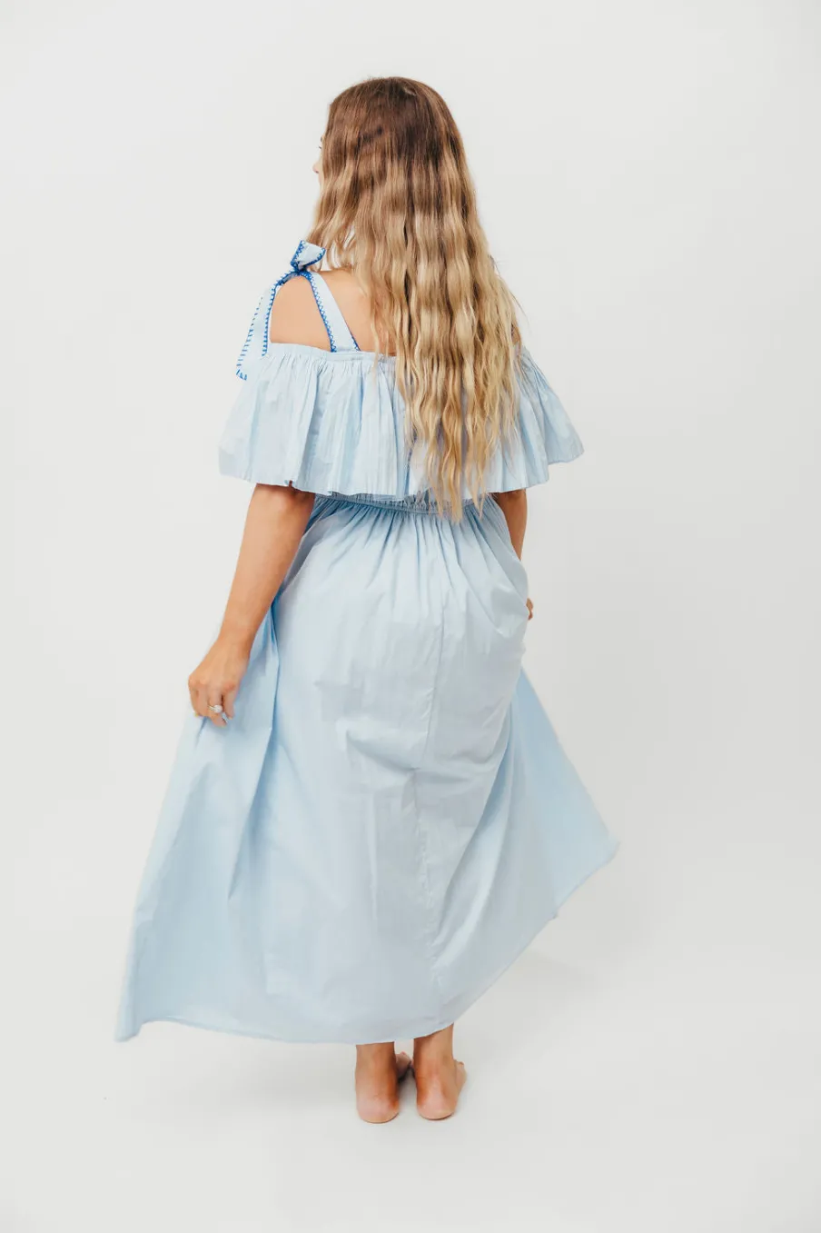 Outlet Worth Collective Aviva 100% Cotton Pleated Off-Shoulder Midi Dress in Light Blue