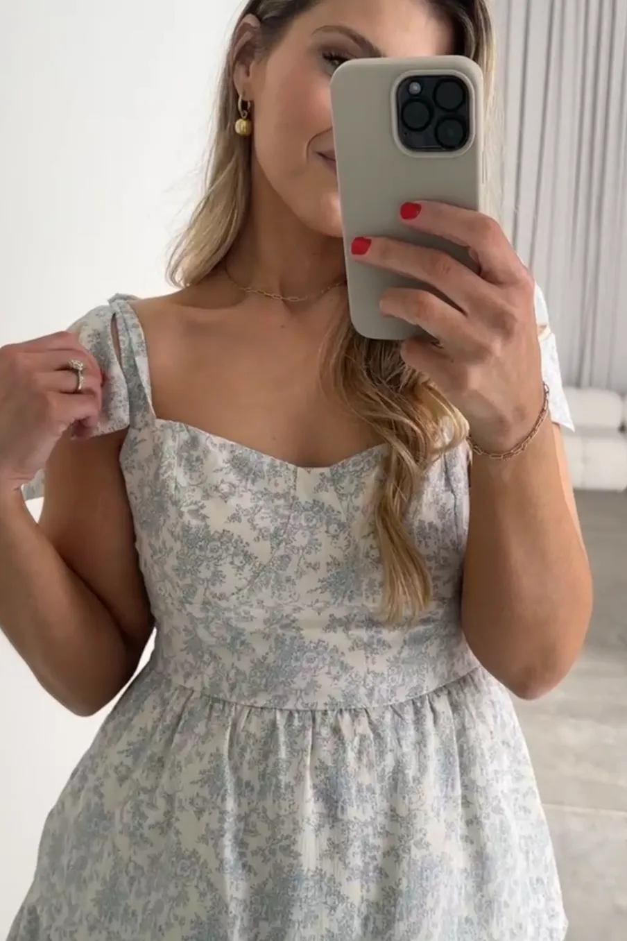 Outlet Worth Collective Bailey Ruffle Tiered Maxi Dress in Blue Floral