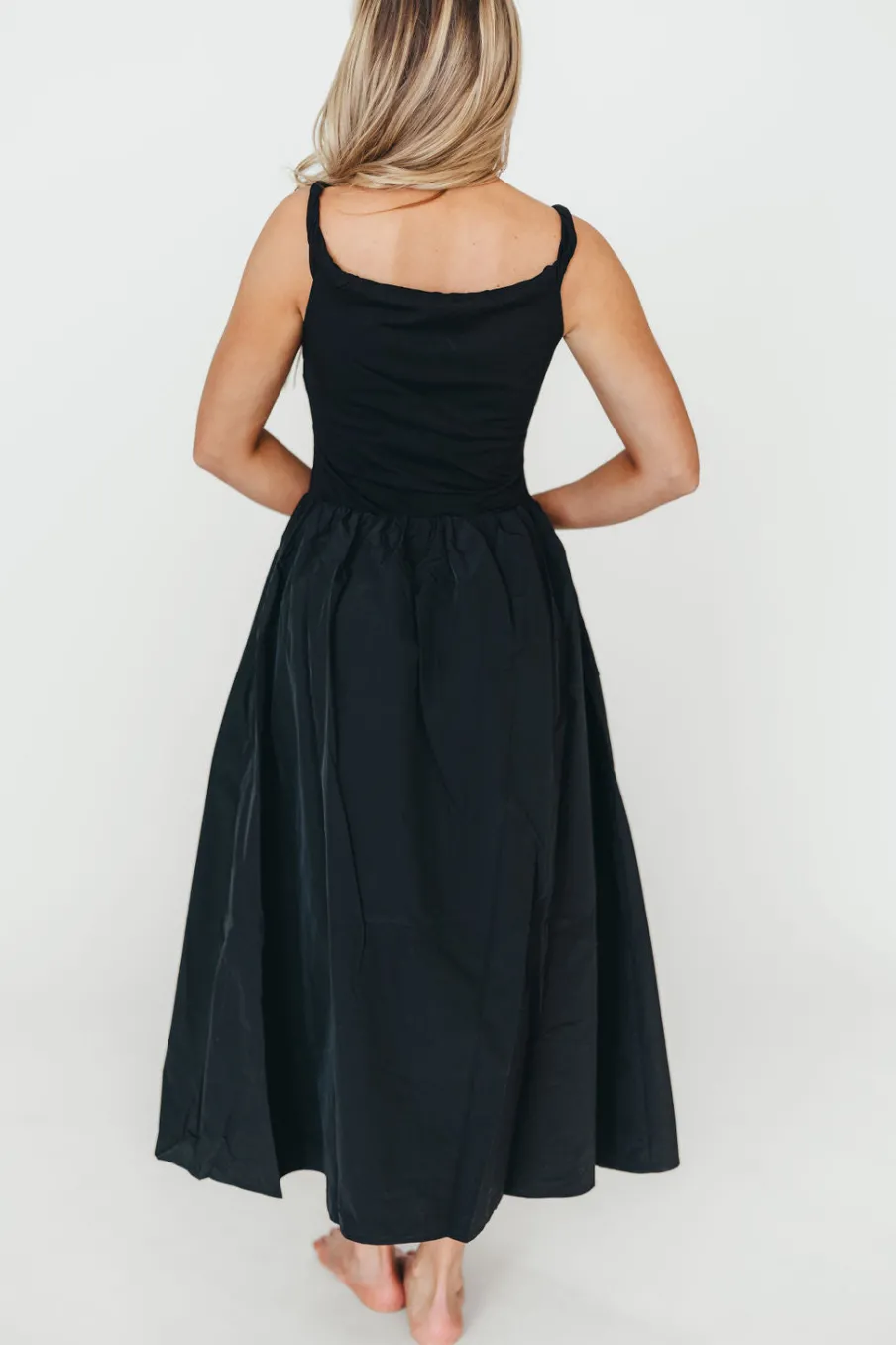 Sale Worth Collective Bethany Off-Shoulder Midi Dress in Black