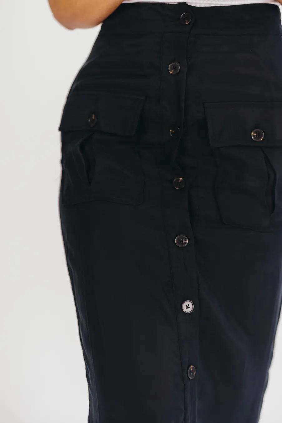 Discount Worth Collective Better Days Button-Down Midi Cargo Skirt in Black
