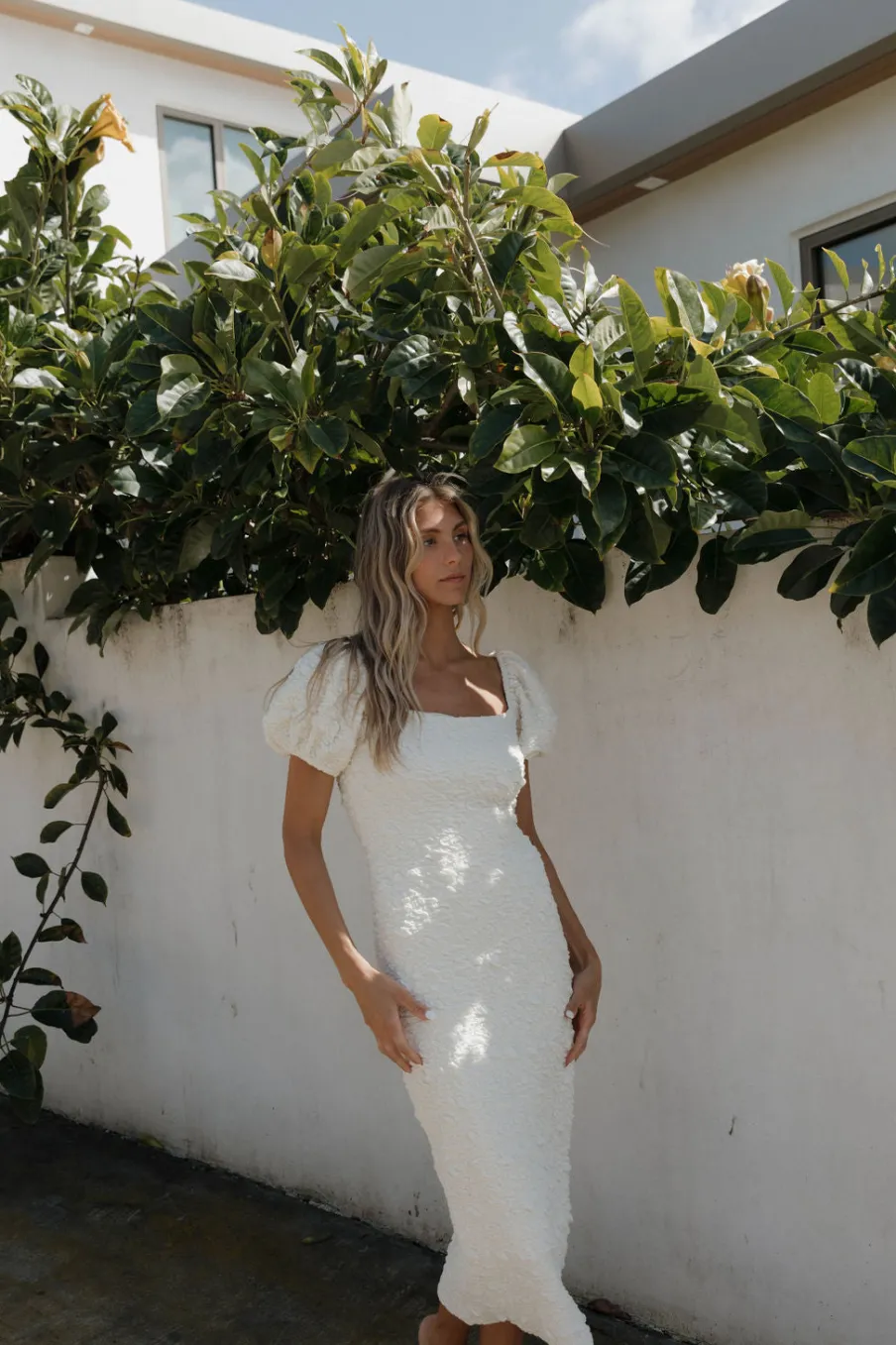 New Worth Collective Blakeley Textured Midi Dress in Ivory- Bump Friendly & Inclusive Sizin