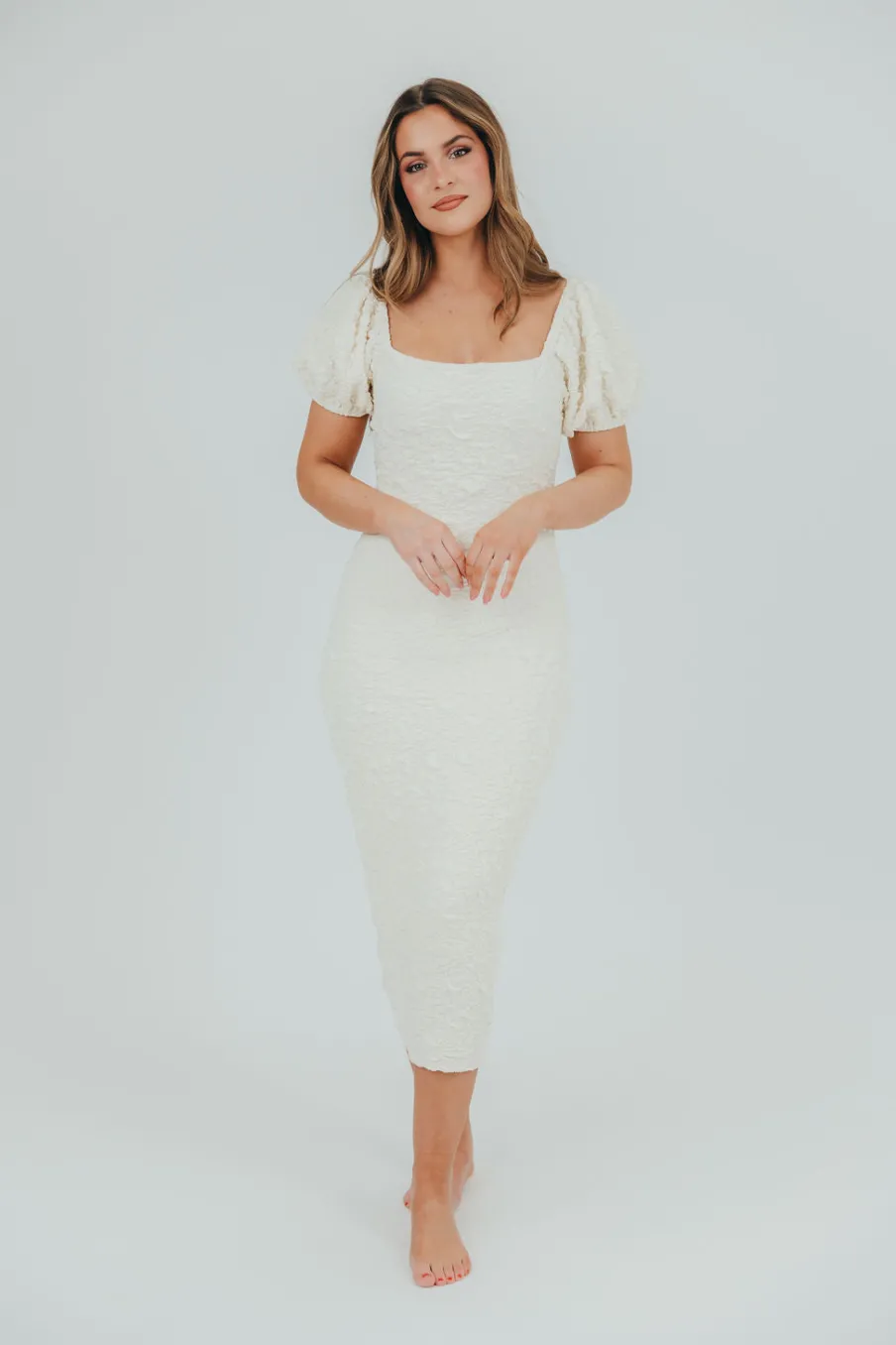 New Worth Collective Blakeley Textured Midi Dress in Ivory- Bump Friendly & Inclusive Sizin