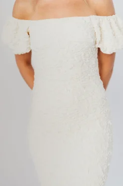 New Worth Collective Blakeley Textured Midi Dress in Ivory- Bump Friendly & Inclusive Sizin