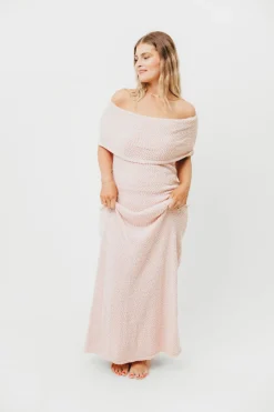 Fashion Worth Collective Brit Maxi Dress in Dusty Pink *PRE-ORDER*