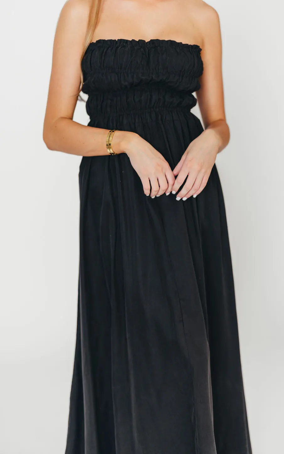 New Worth Collective Caitlyn Woven Maxi Dress in Black