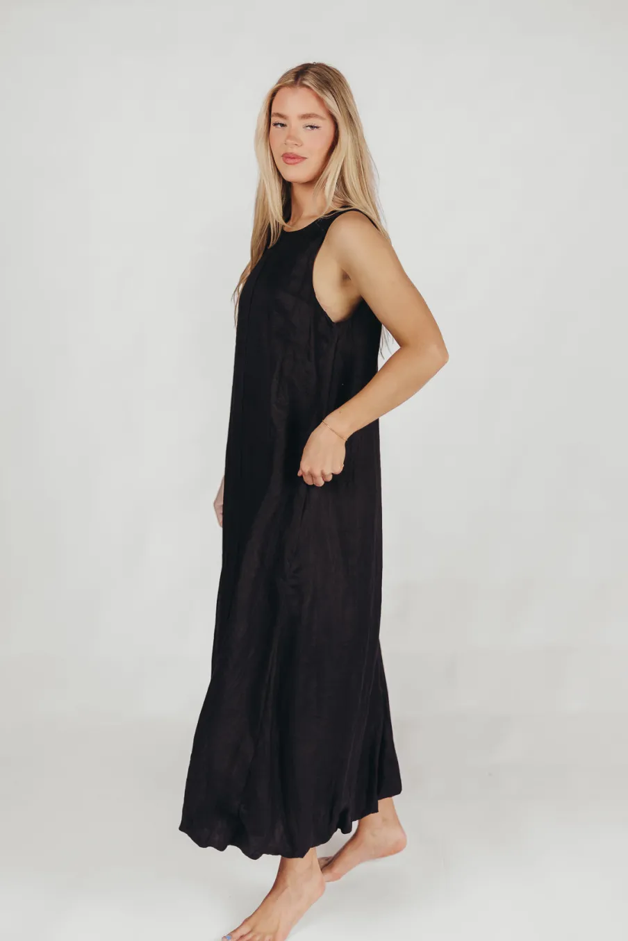 New Worth Collective Charlie Linen-Blend Tank Maxi Dress with Pockets in Black