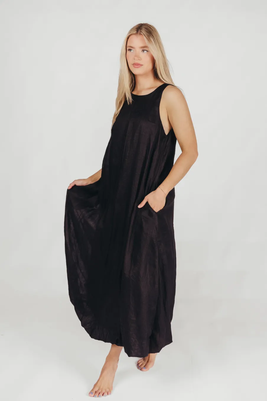New Worth Collective Charlie Linen-Blend Tank Maxi Dress with Pockets in Black