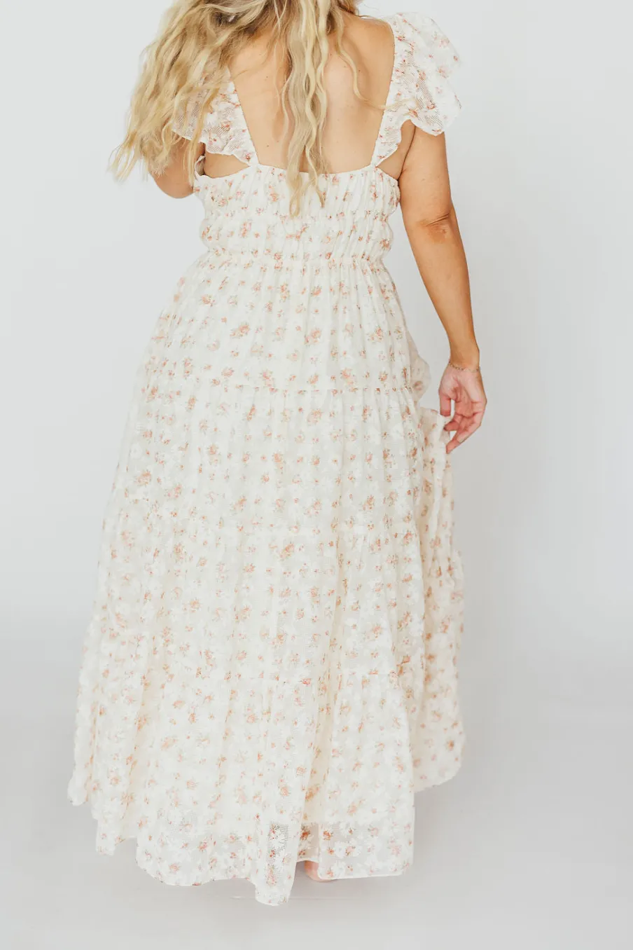 Online Worth Collective Charming Floral & Gingham Ruffled Maxi Dress in Cream/Peach Floral