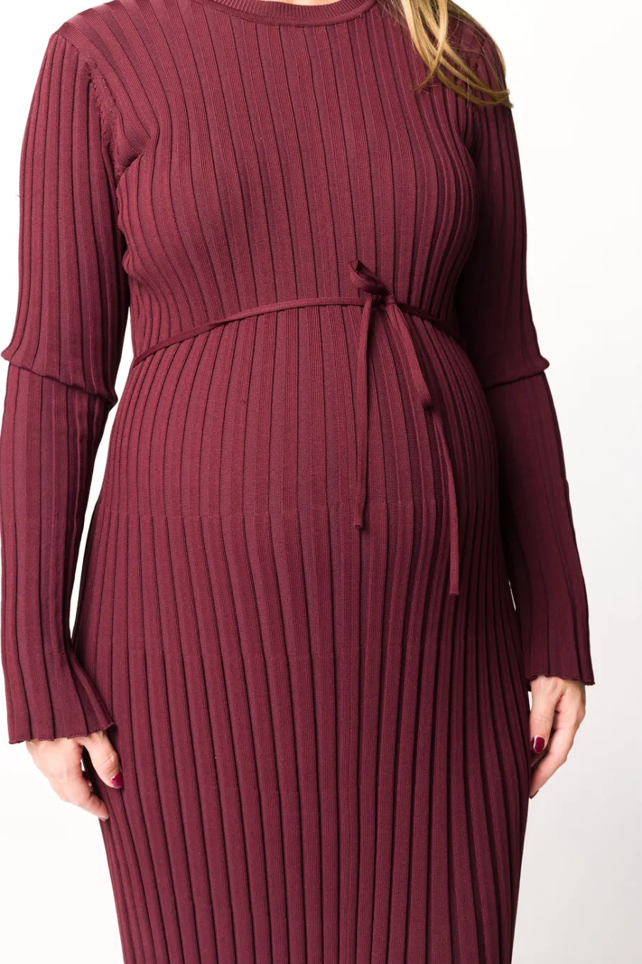 Outlet Worth Collective Colette Premium Long Sleeved Ribbed Knit Maxi Dress in Burgundy - Bump