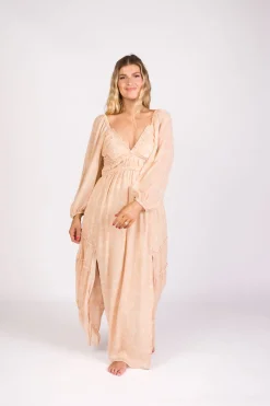 Outlet Worth Collective Daphne Long Sleeve Maxi Dress in Light Beige/White Floral - Bump Frien