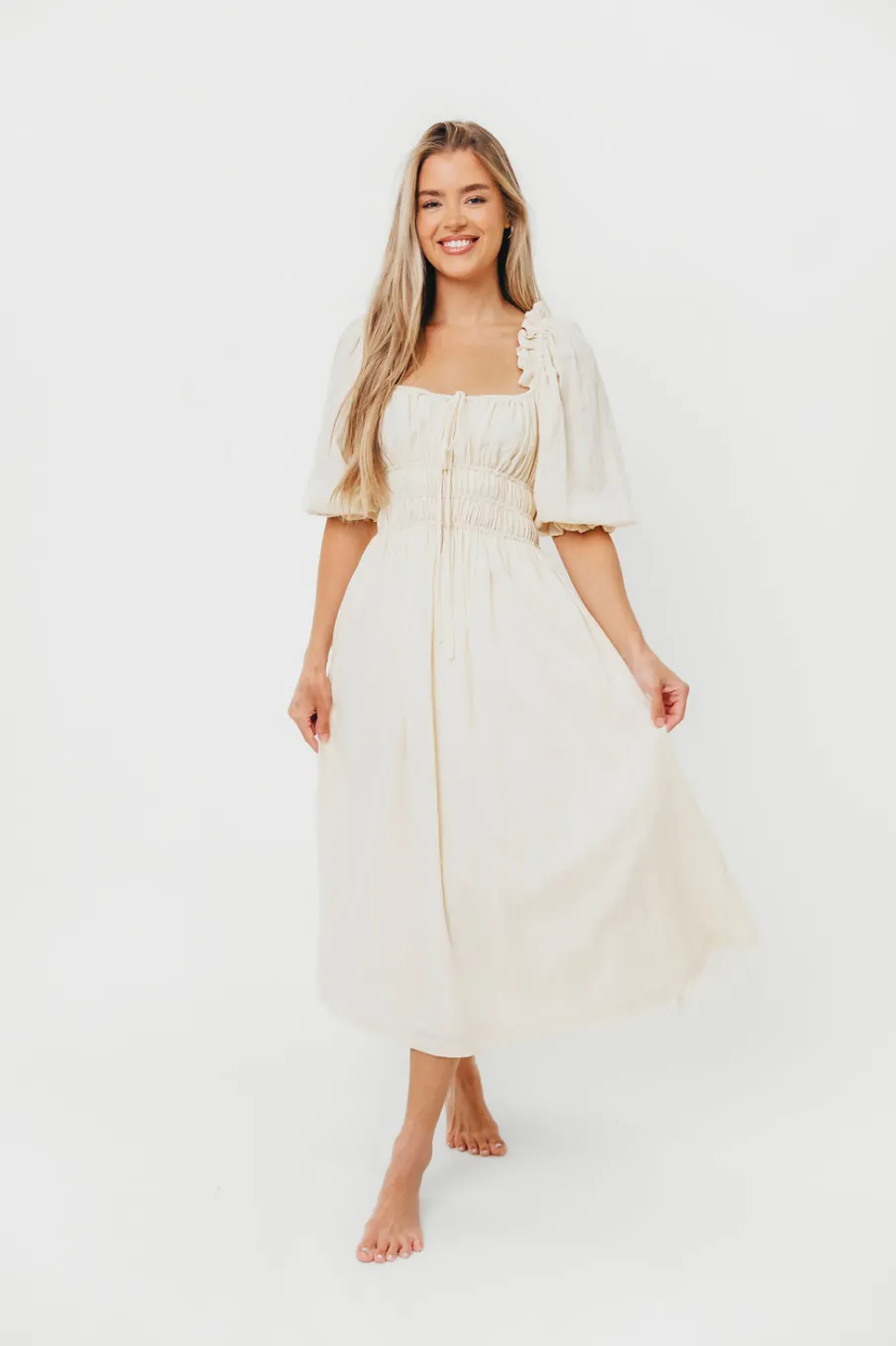 Discount Worth Collective Darling Midi Dress in Cream