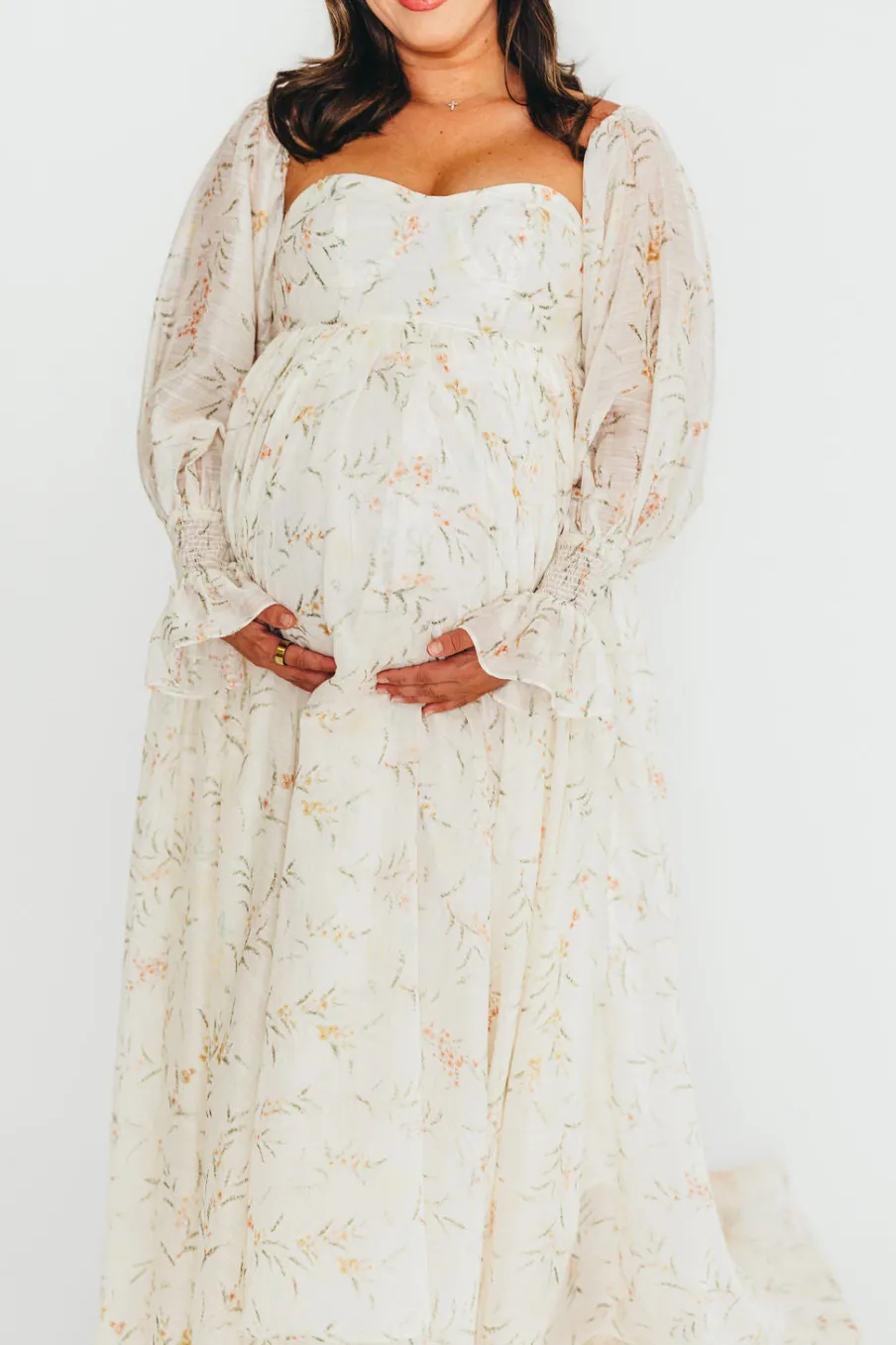 Best Worth Collective Delilah Dress With Train in Cream Floral - Bump Friendly (XS-XL) Resto