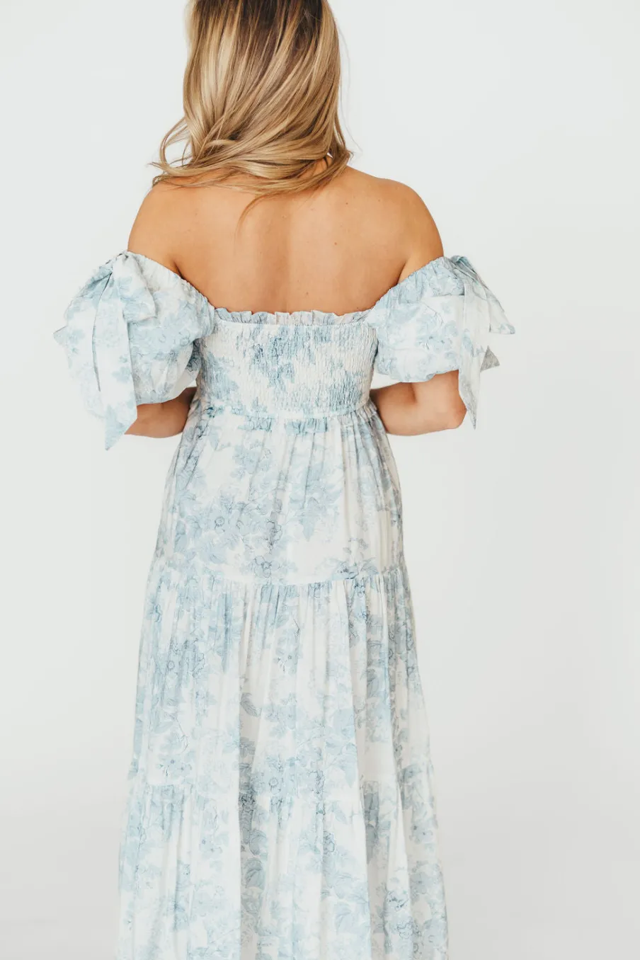Best Worth Collective Elena Floral Print Smocked Midi Dress in Blue - Bump Friendly & Inclus