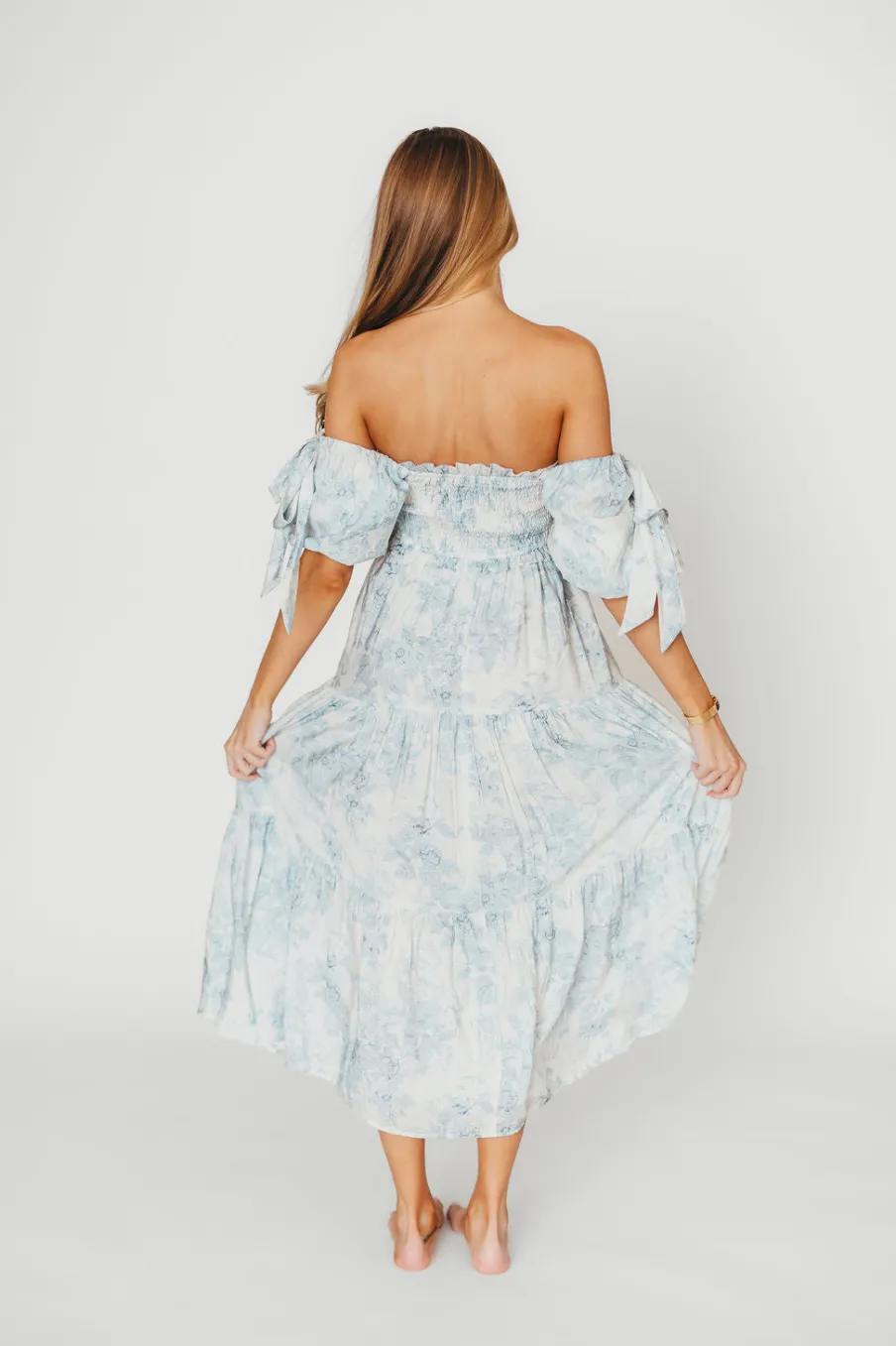 Best Worth Collective Elena Floral Print Smocked Midi Dress in Blue - Bump Friendly & Inclus