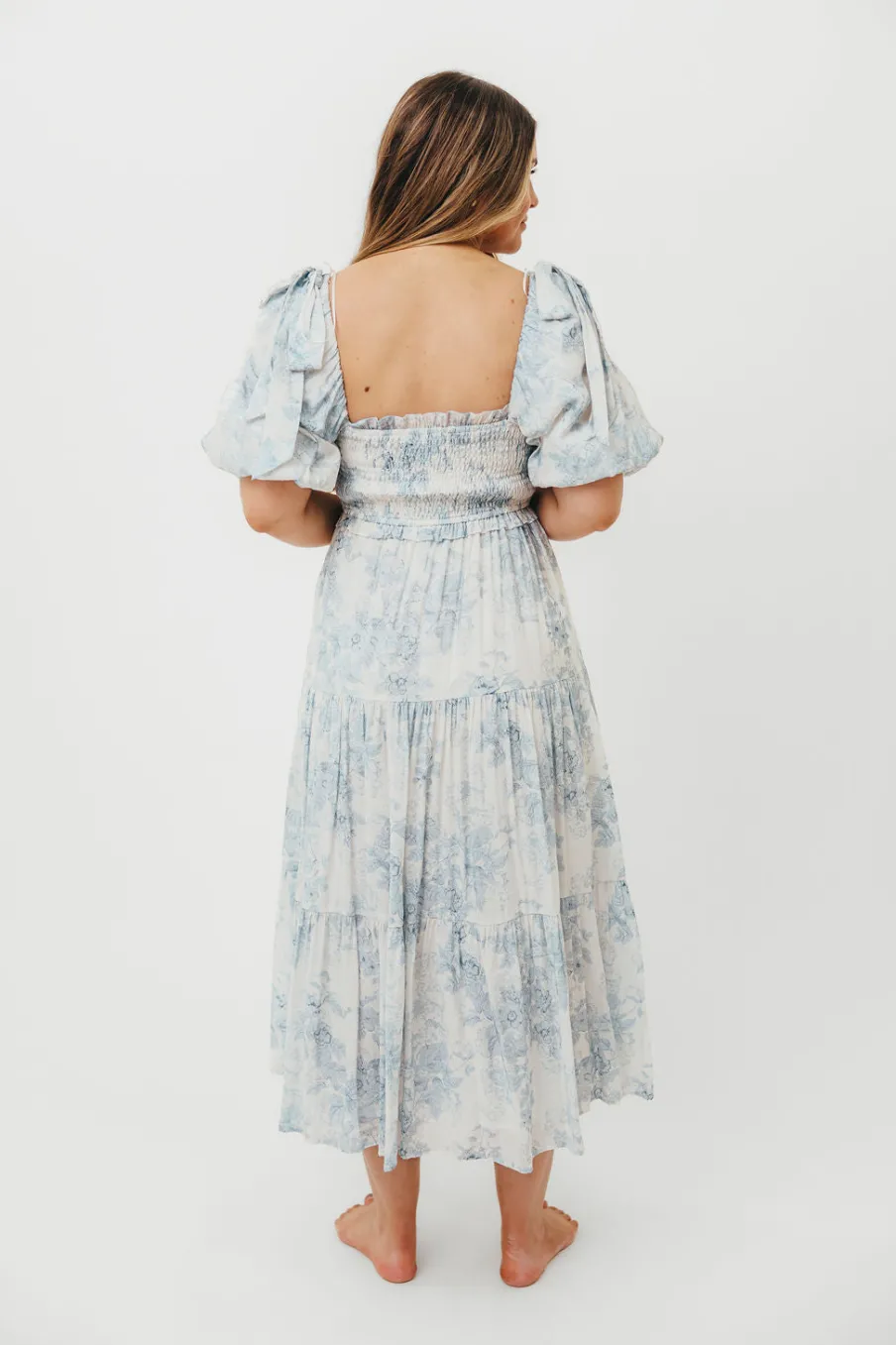 Best Worth Collective Elena Floral Print Smocked Midi Dress in Blue - Bump Friendly & Inclus