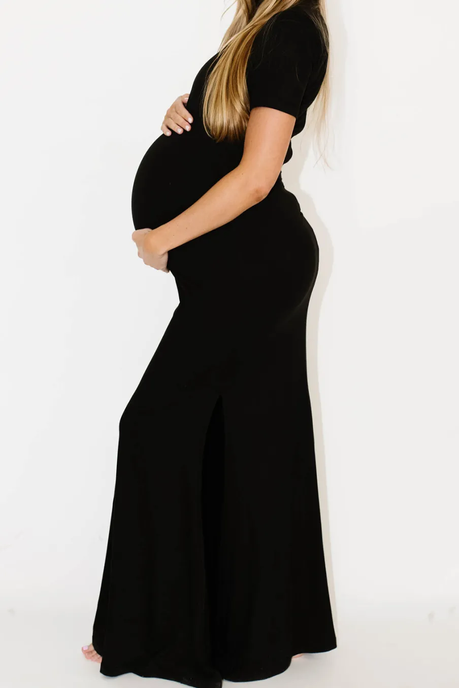 Outlet Worth Collective Ellis Maxi Dress in Black - Bump Friendly