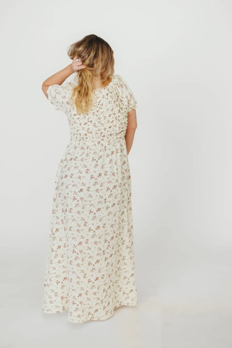 Discount Worth Collective Emilia 100% Cotton Smocked Maxi Dress in Ivory/Mauve Floral - Bump Fri