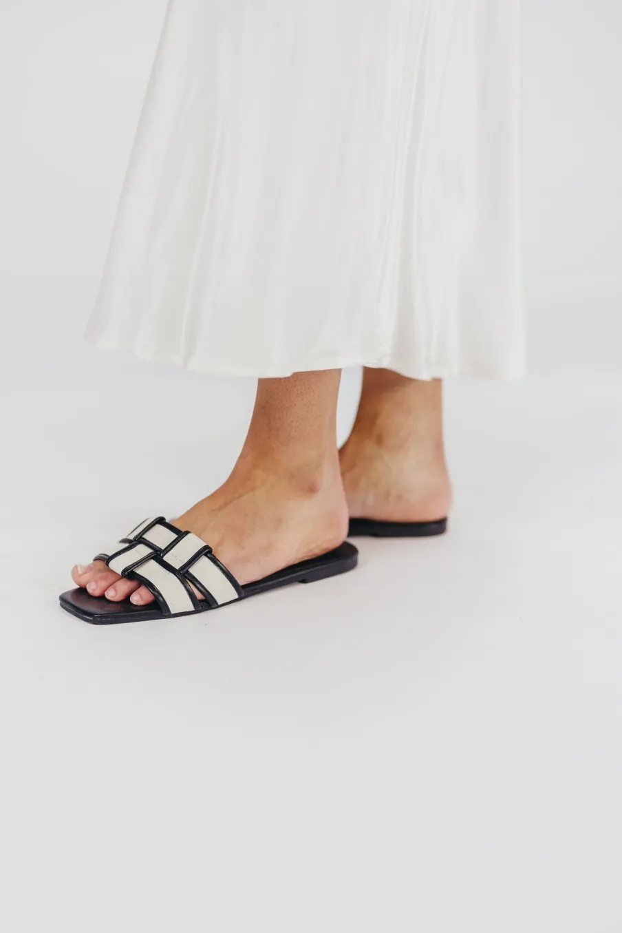 Sale Worth Collective Essie Woven Canvas Slides in Black