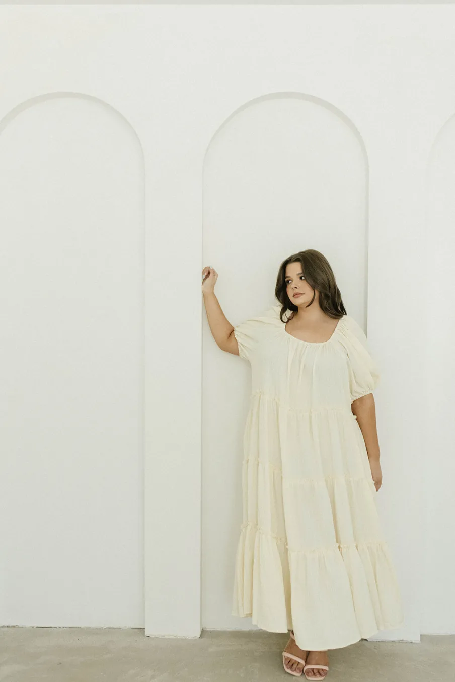 Discount Worth Collective Eva Puffed Sleeve Maxi Dress in Cream - Bump Friendly & Inclusive Sizi