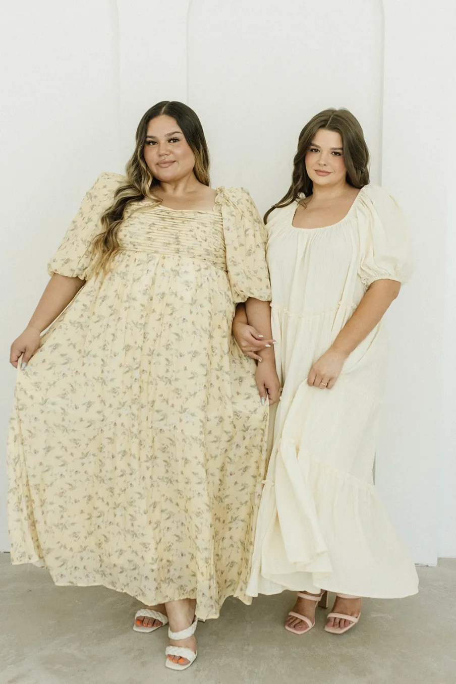 Discount Worth Collective Eva Puffed Sleeve Maxi Dress in Cream - Bump Friendly & Inclusive Sizi