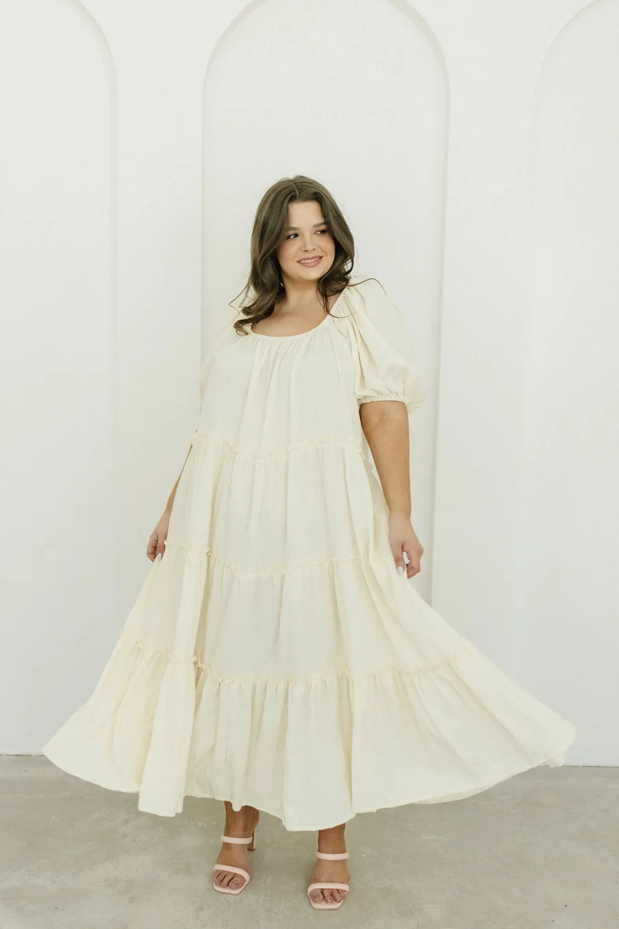 Discount Worth Collective Eva Puffed Sleeve Maxi Dress in Cream - Bump Friendly & Inclusive Sizi