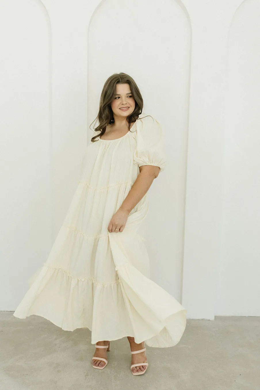 Discount Worth Collective Eva Puffed Sleeve Maxi Dress in Cream - Bump Friendly & Inclusive Sizi