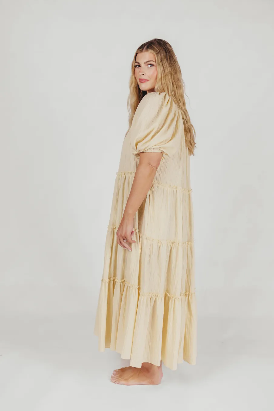 Discount Worth Collective Eva Puffed Sleeve Maxi Dress in Cream - Bump Friendly & Inclusive Sizi
