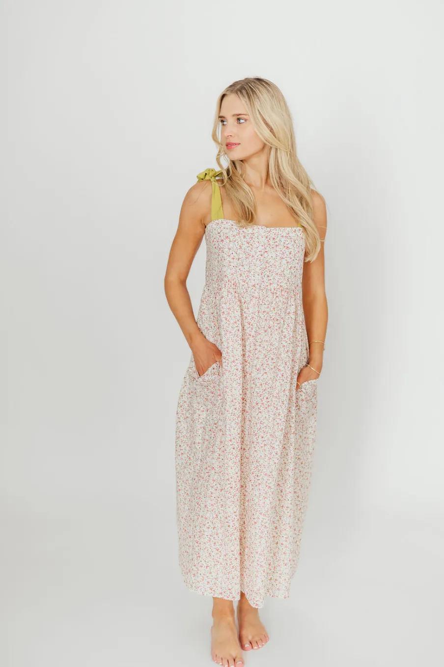 Outlet Worth Collective Everest Bow Tie Strap Button Down Midi Dress in Floral Multi