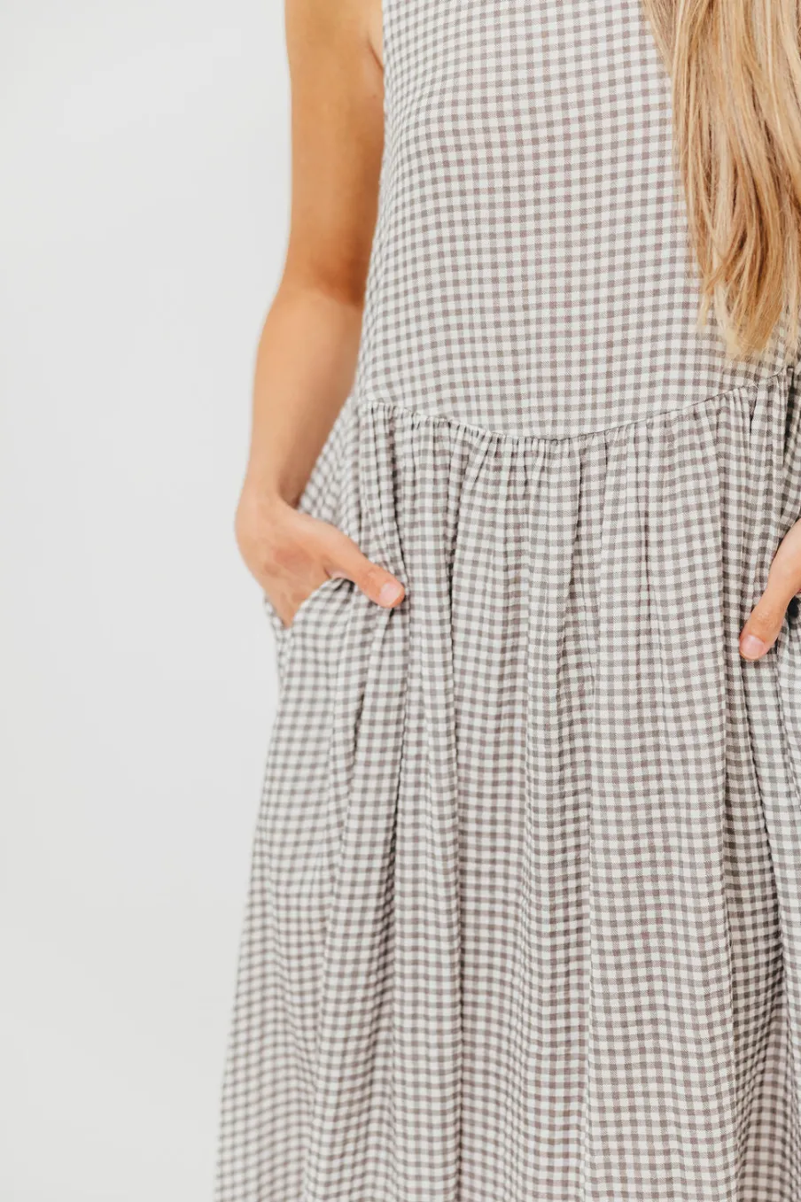 Best Worth Collective Frannie 100% Cotton Gingham Midi Dress in Ash