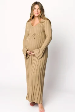 Best Worth Collective Hadley Long Sleeve V-Neck Knit Maxi Dress in Dune