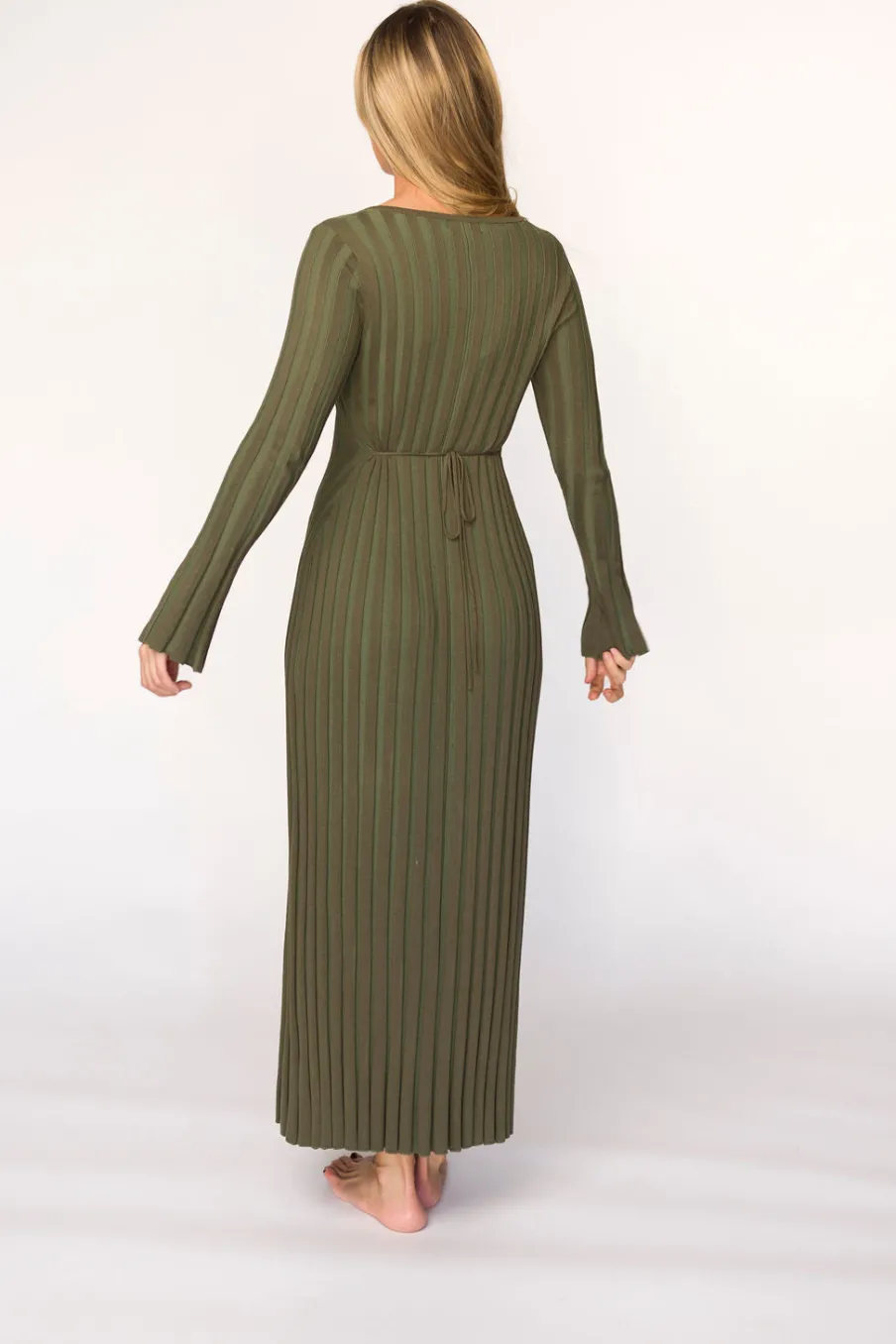 Outlet Worth Collective Hadley Long Sleeve V-Neck Knit Maxi Dress in Olive- Bump Friendly