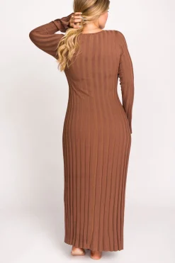 Sale Worth Collective Hadley Long Sleeve V-Neck Knit Maxi Dress in Cocoa