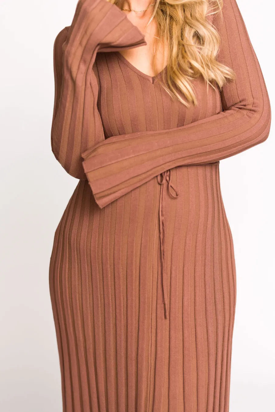 Sale Worth Collective Hadley Long Sleeve V-Neck Knit Maxi Dress in Cocoa