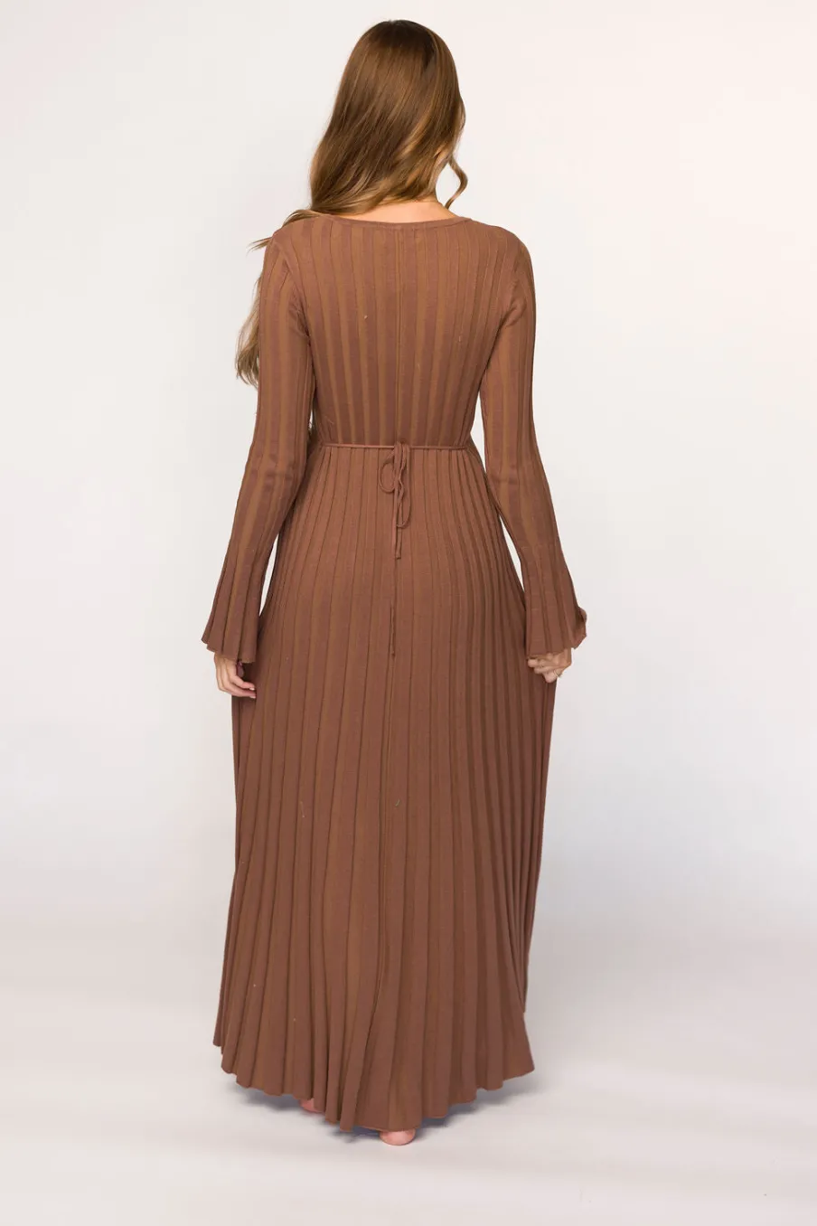 Sale Worth Collective Hadley Long Sleeve V-Neck Knit Maxi Dress in Cocoa