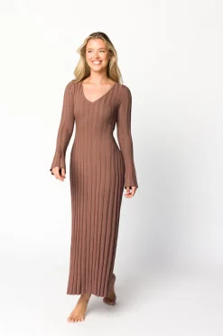 Sale Worth Collective Hadley Long Sleeve V-Neck Knit Maxi Dress in Cocoa