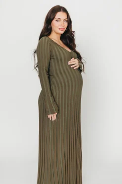 Outlet Worth Collective Hadley Long Sleeve V-Neck Knit Maxi Dress in Olive- Bump Friendly