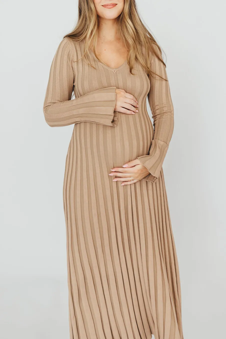 Fashion Worth Collective Hadley Long Sleeve V-Neck Knit Maxi Dress in Espresso